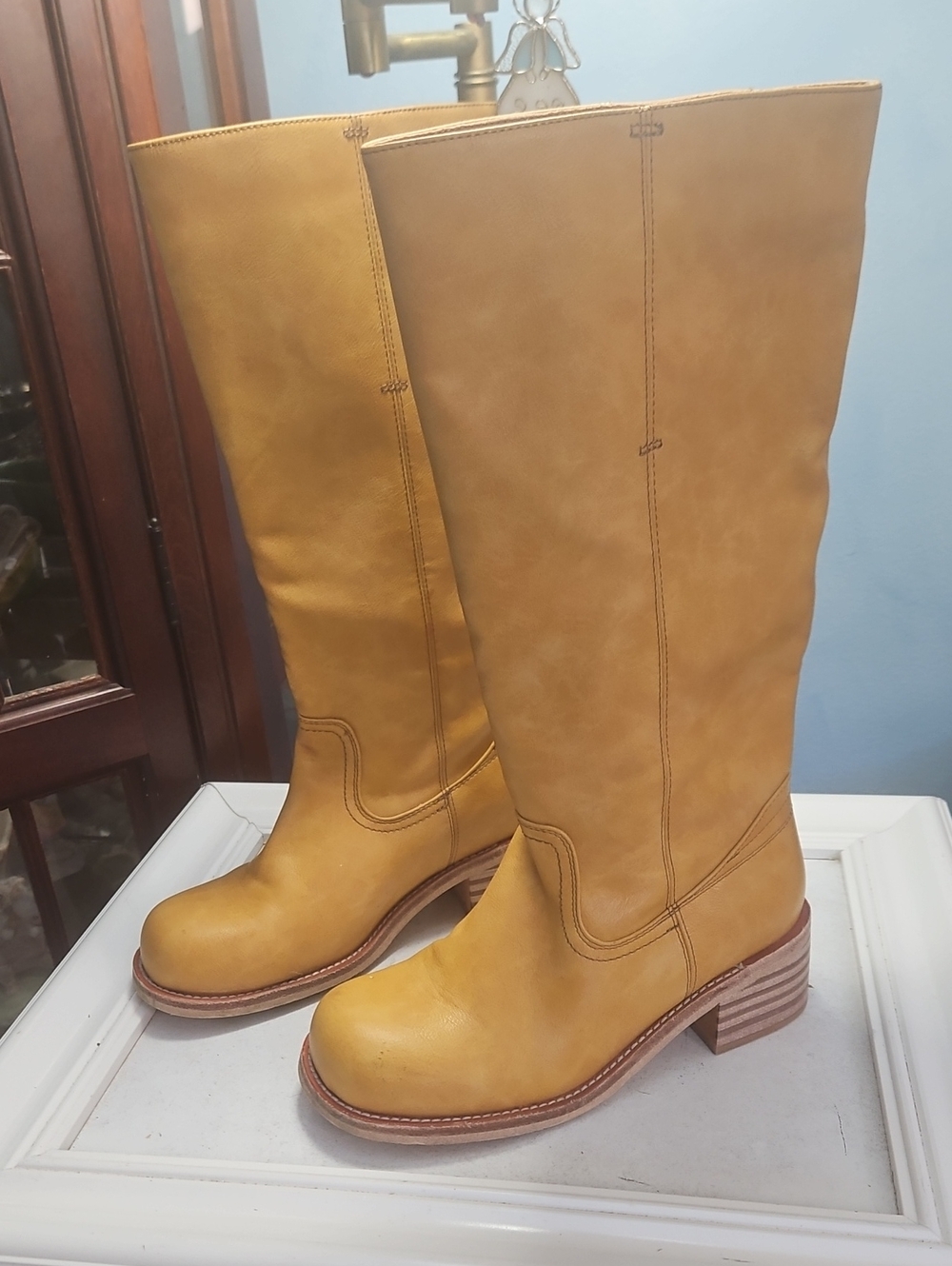Women’s Miranda Tall Tan Faux Leather Boots Size 6.5W